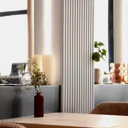 Amadeus Hotel