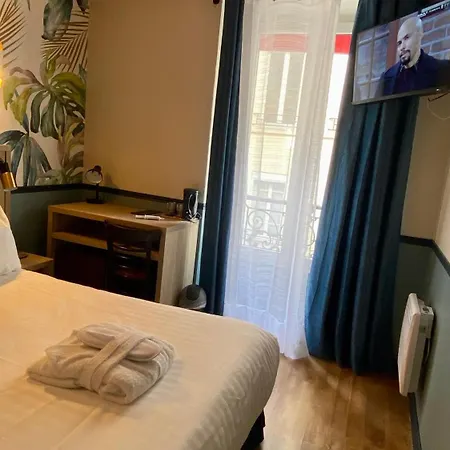Hotel Amadeus 3*
