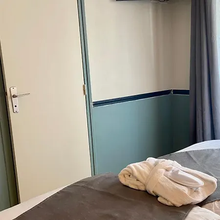 Hotel Amadeus Paris