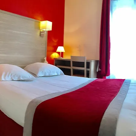 Amadeus Hotel